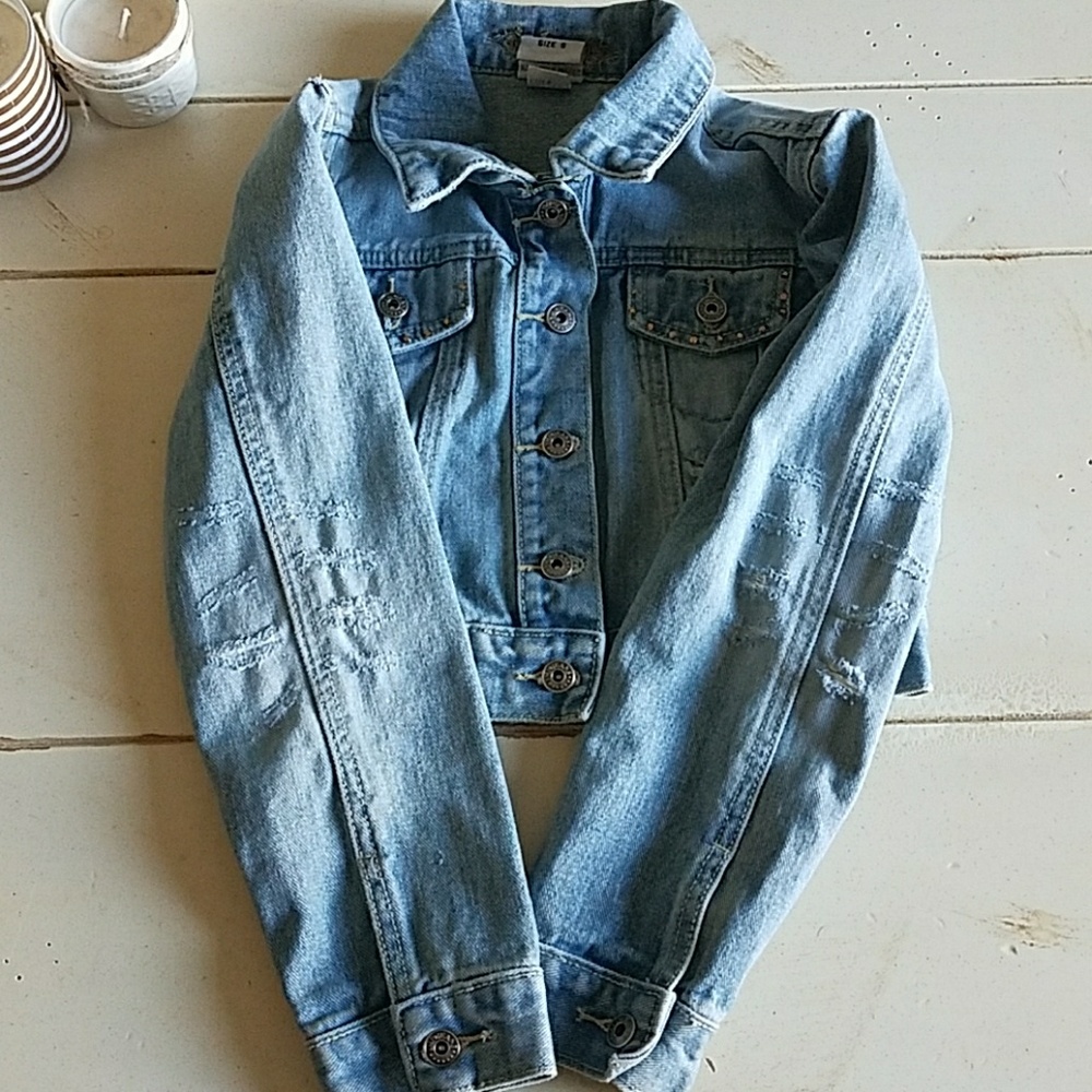Distressed Jean Jacket - Picture 4 of 5